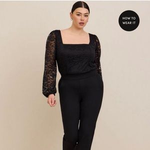Torrid black lace square neck shirt NWT